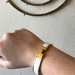 Hermes H bracelet in gold and white